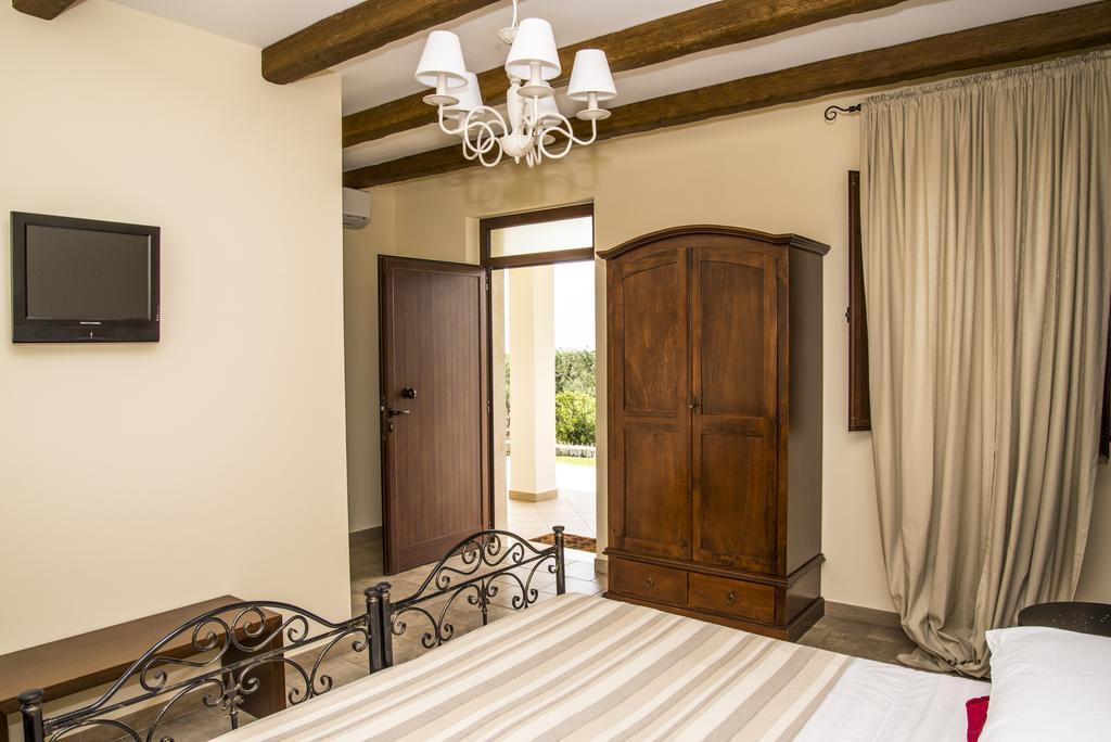 Masseria Gravelle Turi Kamer foto